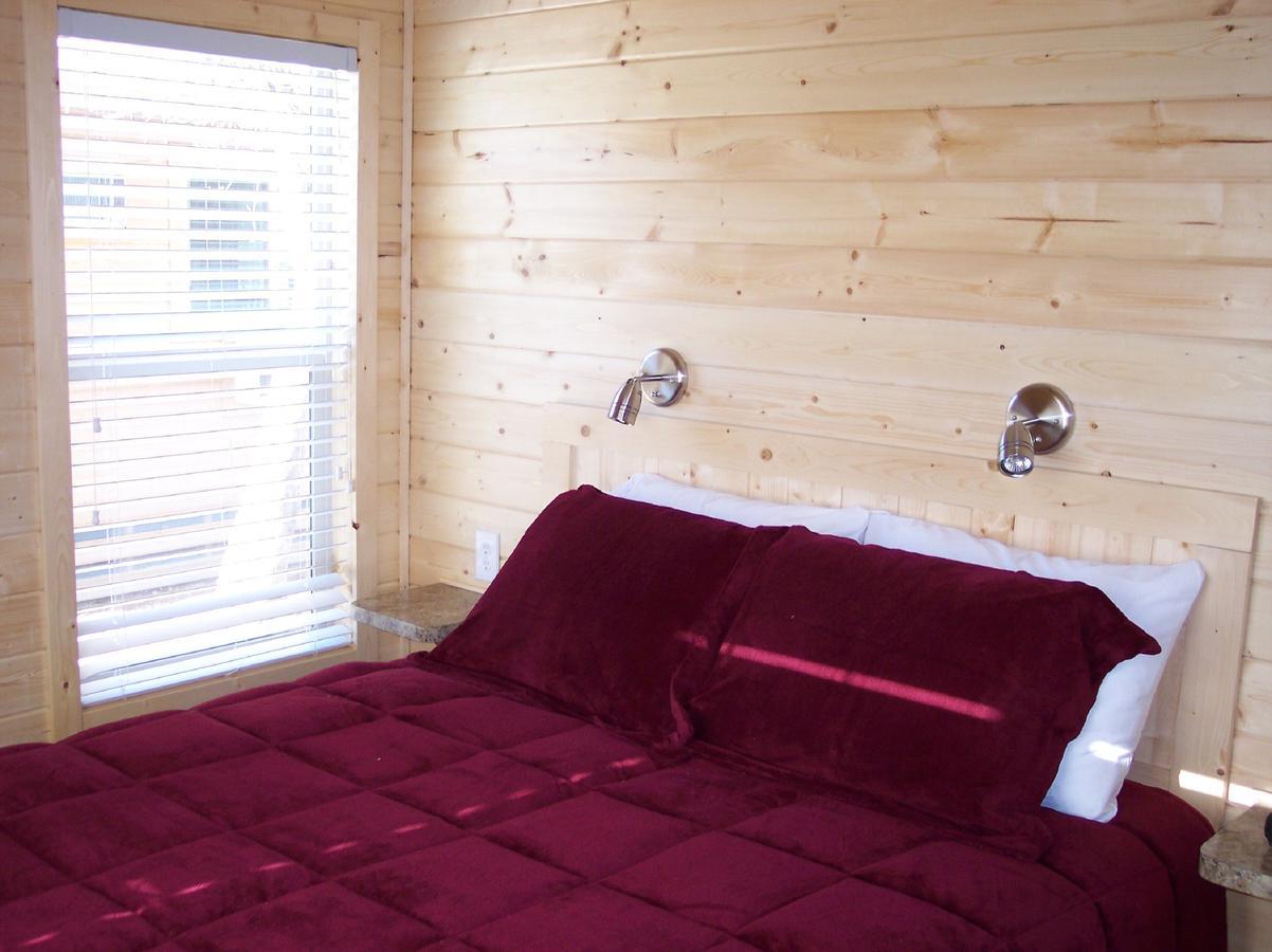 Idyllwild Camping Resort Cottage Extérieur photo